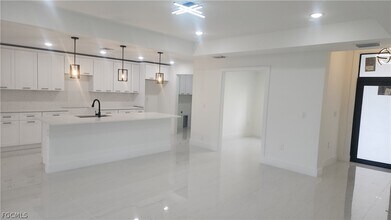 219 Bell Blvd in Lehigh Acres, FL - Building Photo - Building Photo