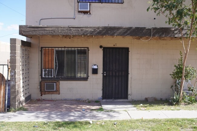 2816 Marlin Ave in Las Vegas, NV - Foto de edificio - Building Photo