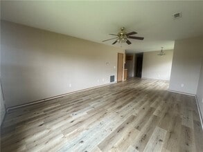 1302 N 22nd St in Rogers, AR - Building Photo - Building Photo