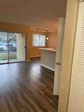 2640 S University Dr in Davie, FL - Building Photo - Building Photo