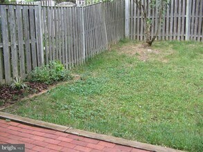 518 White Surf Terrace in Gaithersburg, MD - Building Photo - Building Photo