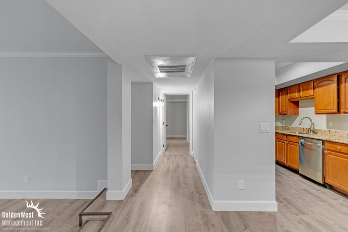 3405 W Danbury Dr in Phoenix, AZ - Building Photo