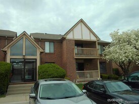 15765 Balfour Dr in Macomb, MI - Building Photo
