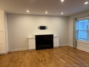 1 Howard Ave in Norwalk, CT - Building Photo - Building Photo