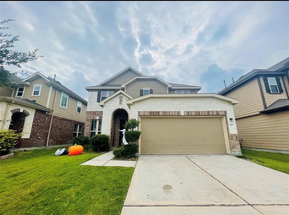 12627 Arbor Garden Ln in Houston, TX - Building Photo