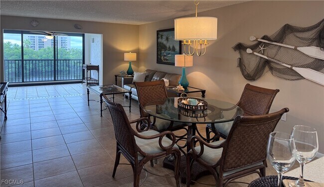 3462 Hancock Bridge Pkwy