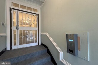 1125 Maryland Ave NE in Washington, DC - Building Photo - Building Photo