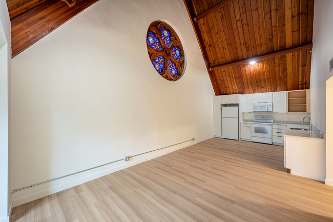 Sanctuary Lofts in Minneapolis, MN - Building Photo - Interior Photo