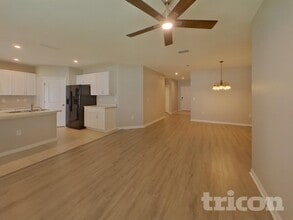 383 Quarry Rock Cir in Poinciana, FL - Building Photo - Building Photo