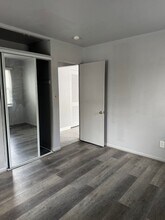 10631 Saratoga St in Oak Park, MI - Building Photo - Building Photo