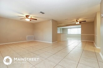 7325 Nova Scotia Dr in Port Richey, FL - Building Photo - Building Photo