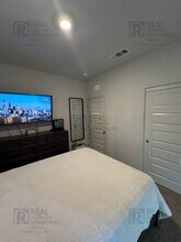 40491 Melrose Dr in Temecula, CA - Building Photo - Building Photo