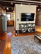 31 Myrtle St-Unit -4 in Boston, MA - Building Photo - Building Photo