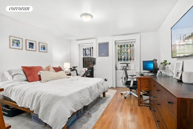 90 Lafayette Ave in Brooklyn, NY - Building Photo - Building Photo