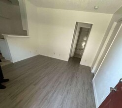 38719 10th St E in Palmdale, CA - Building Photo - Building Photo
