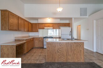 435 N Stone Mountain Dr in Saint George, UT - Building Photo - Building Photo