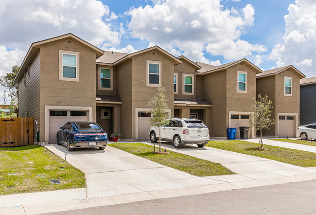 6526 Marcel Way in San Antonio, TX - Building Photo - Building Photo