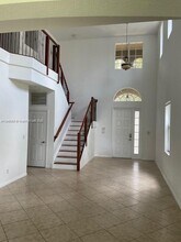 4421 Seneca Ave in Weston, FL - Building Photo - Building Photo