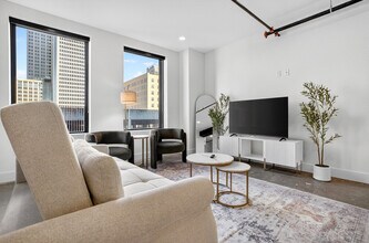 400 S Main St in Tulsa, OK - Building Photo - Building Photo