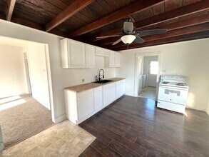 231 E South C St in Gas City, IN - Building Photo - Building Photo