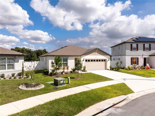 471 Pine Tree Blvd in Lake Alfred, FL - Building Photo - Building Photo