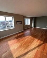 10 Museum Way, Unit 1522 in Cambridge, MA - Building Photo - Building Photo