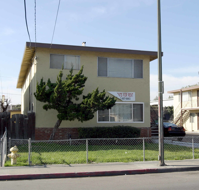 69-81 Jose Figueres Ave in San Jose, CA - Building Photo - Building Photo