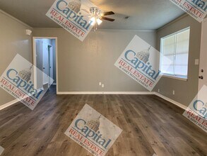 2833 SW 77th St in Oklahoma City, OK - Building Photo - Building Photo
