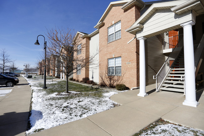 Crowwood Pointe by Royse + Brinkmeyer in Champaign, IL - Foto de edificio - Building Photo