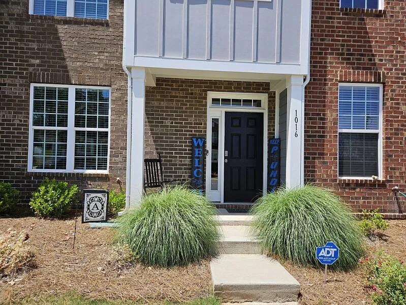 1016 Beatty Wds Dr in Belmont, NC - Building Photo
