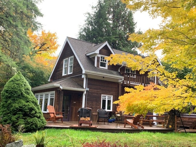 property at 3571 SE Kamilche Point Rd