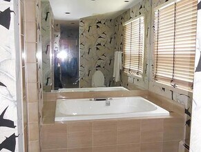 955 Royal Arms Dr in Girard, OH - Building Photo - Building Photo