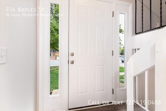 934 Naples St in Aurora, CO - Building Photo - Building Photo