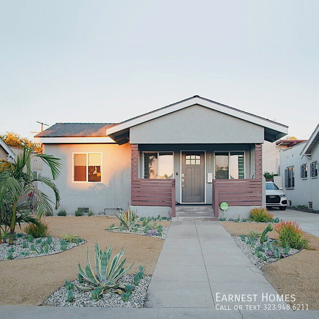 property at 2918 S Norton Ave