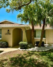 13729 Cox Ave in Hudson, FL - Building Photo - Building Photo