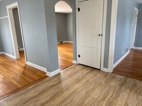 522 Euclid Ave in Greenwood, IN - Building Photo - Building Photo