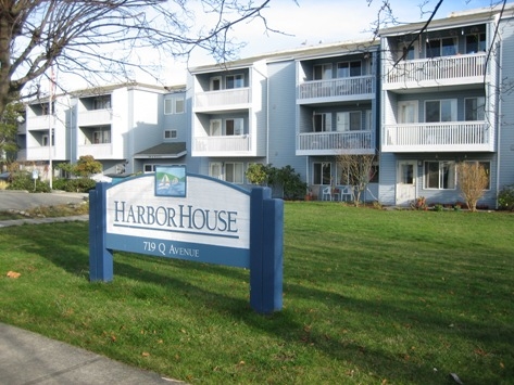 Harbor House in Anacortes, WA - Foto de edificio