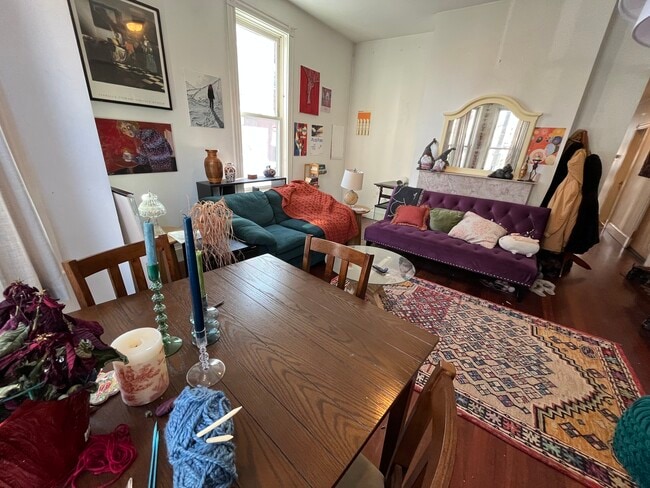 1548 Tremont St, Unit 3 in Boston, MA - Building Photo - Building Photo