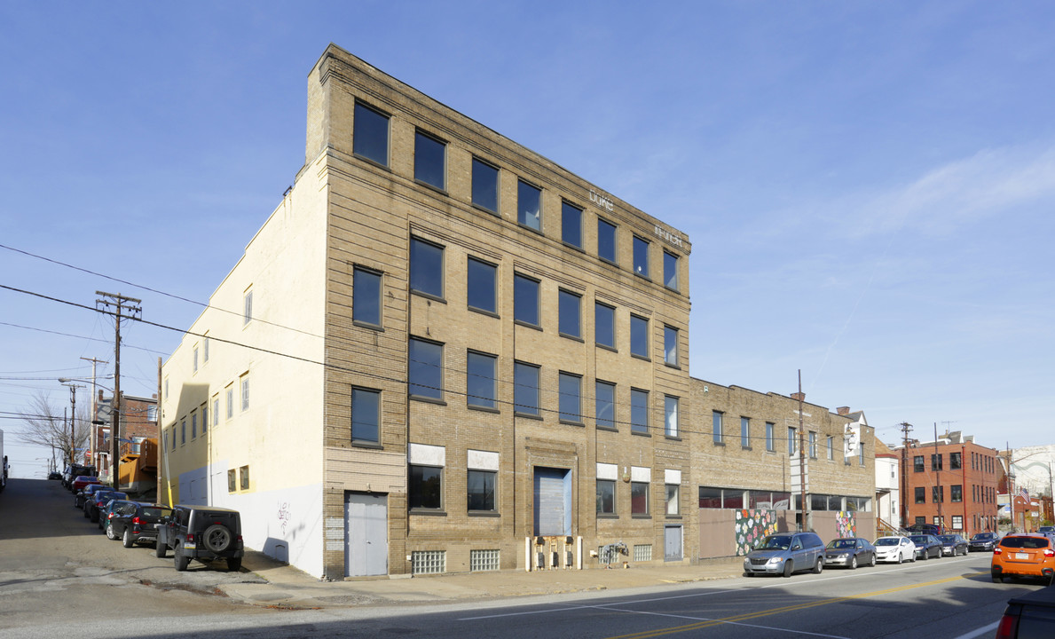 4035 Liberty Ave in Pittsburgh, PA - Building Photo