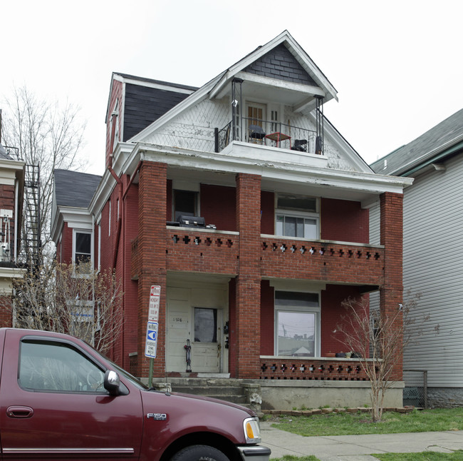 1708 Scott St in Covington, KY - Foto de edificio - Building Photo