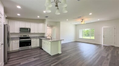40 Fisher Way Trail in Ocklawaha, FL - Building Photo - Building Photo