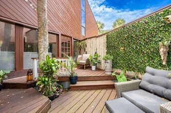 2277 Seminole Rd in Atlantic Beach, FL - Building Photo - Building Photo