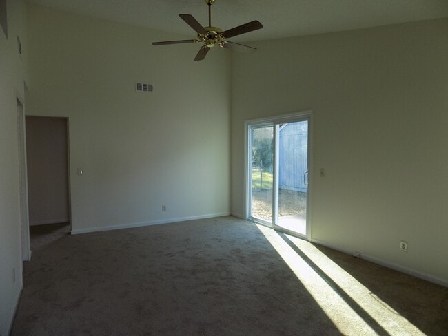 59 Quail Forest Dr in Savannah, GA - Building Photo - Building Photo