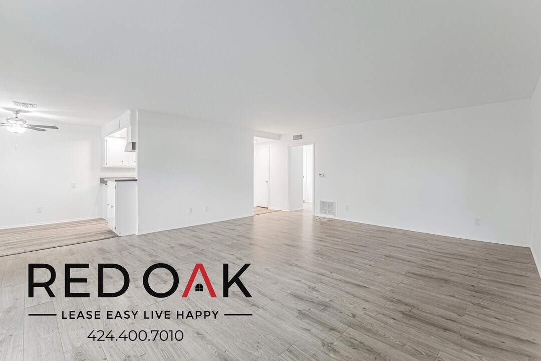 4433 Colbath Ave in Los Angeles, CA - Foto de edificio