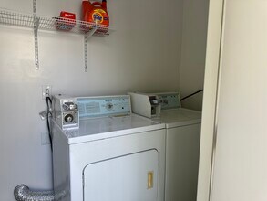 11230 Richland Ave in Los Angeles, CA - Building Photo - Building Photo