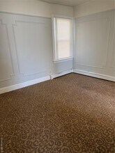 322 Jericho Tpke in Floral Park, NY - Building Photo - Building Photo