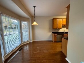 241 Meadow Croft Cir in Birmingham, AL - Building Photo - Building Photo