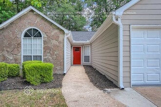 7470 Hunters Ridge Dr in Douglasville, GA - Building Photo - Building Photo