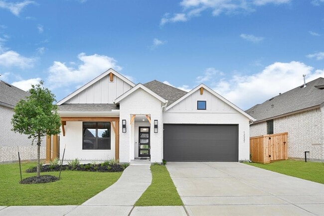 property at 12331 Palmetto Dr