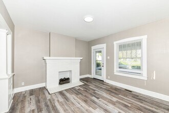 3848 N Capitol Ave in Indianapolis, IN - Building Photo - Building Photo